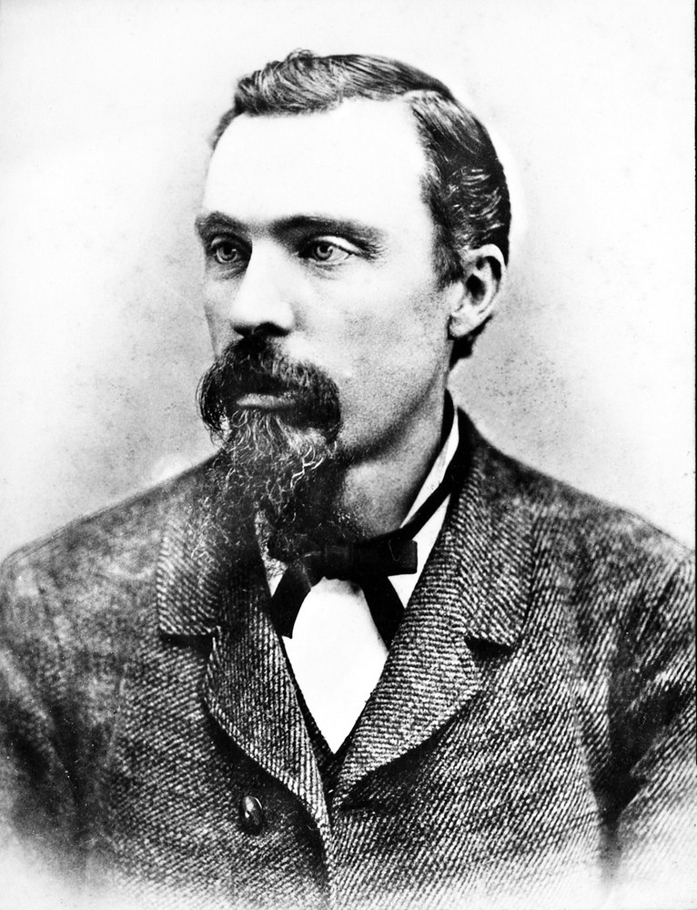 DAKOTA IMAGES | Stanley J. Morrow DAKOTA IMAGES | Stanley J. Morrow